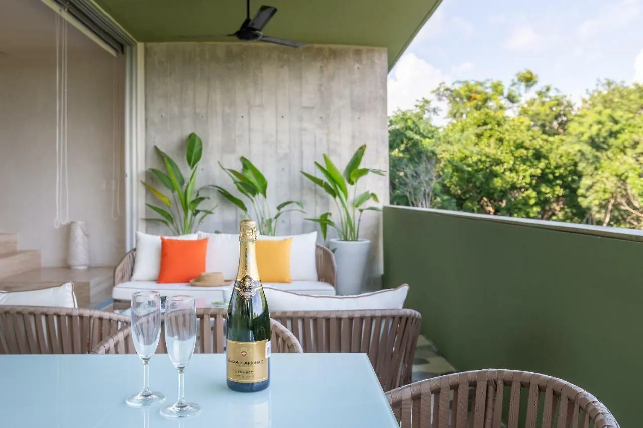 Attha Cenote Luxury Condo Tulum 3*,